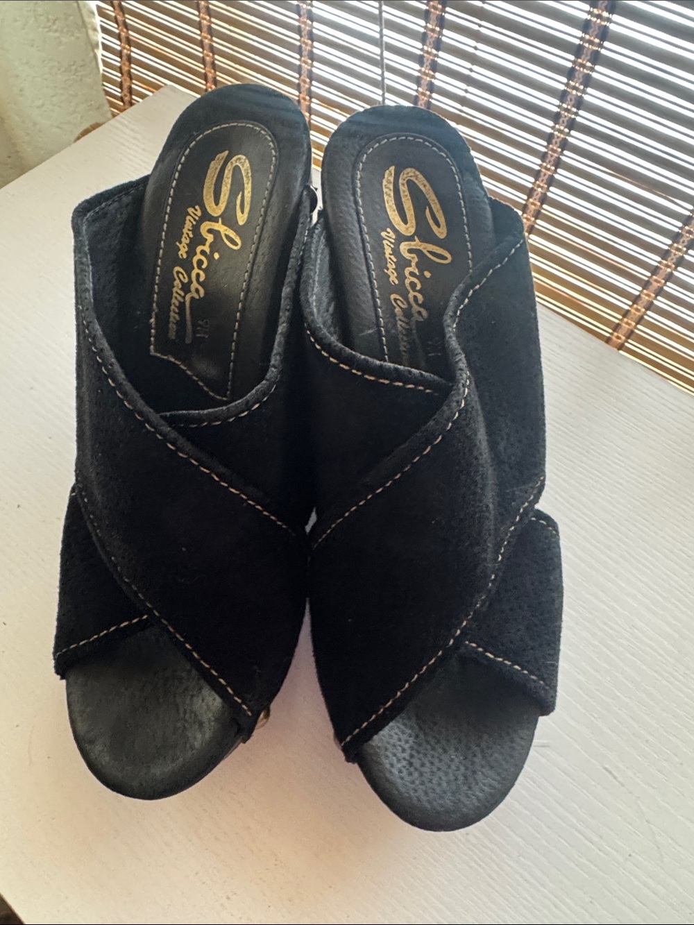 Sbicca Black Suede Crisscross Open-Toe Mules